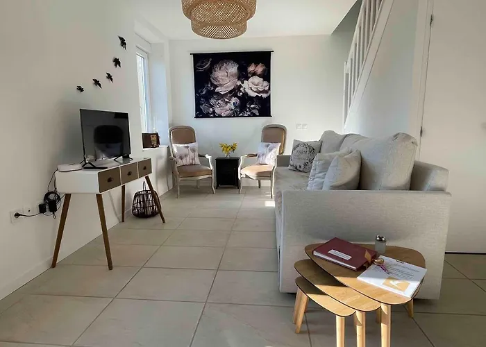 Holiday home L'histoire D'une Hirondelle *